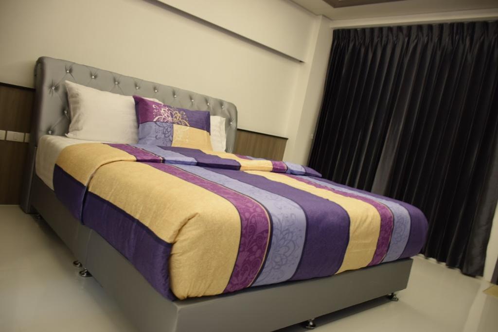 Family Suite Room Pratunam Bangkok Buitenkant foto